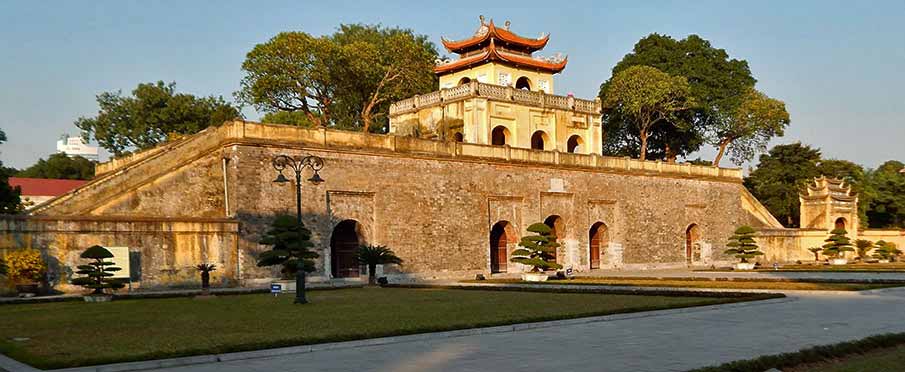 thang-long-citadel-hanoi-vietnam