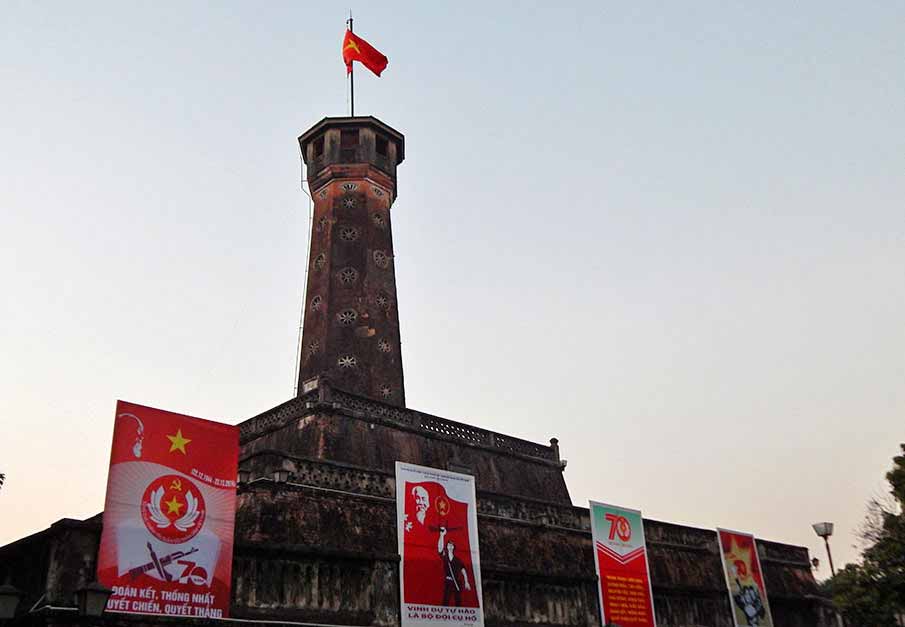 vietnam-flag-hanoi-tower