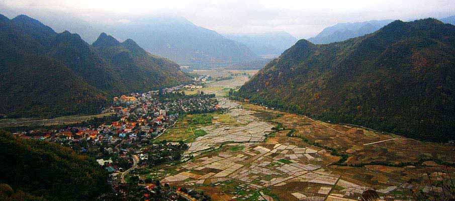 mai-chau-town-vietnam