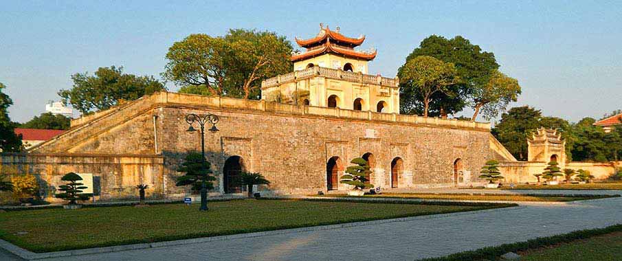 thang-long-citadel-hanoi-vietnam