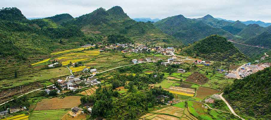 lung-cu-village-dong-van