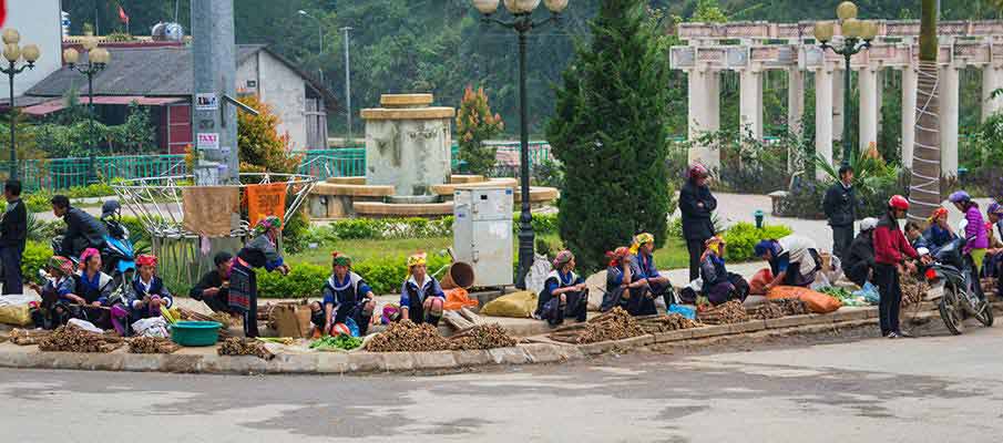 mu-cang-chai-town1-vietnam