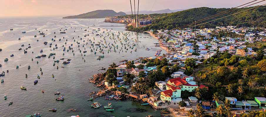 phu-quoc-island-cable-car-vietnam