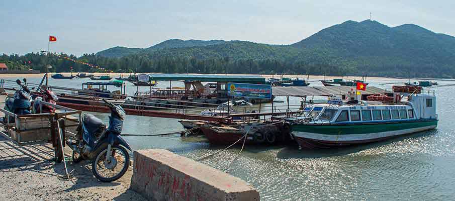 quan-lan-island-pier-port