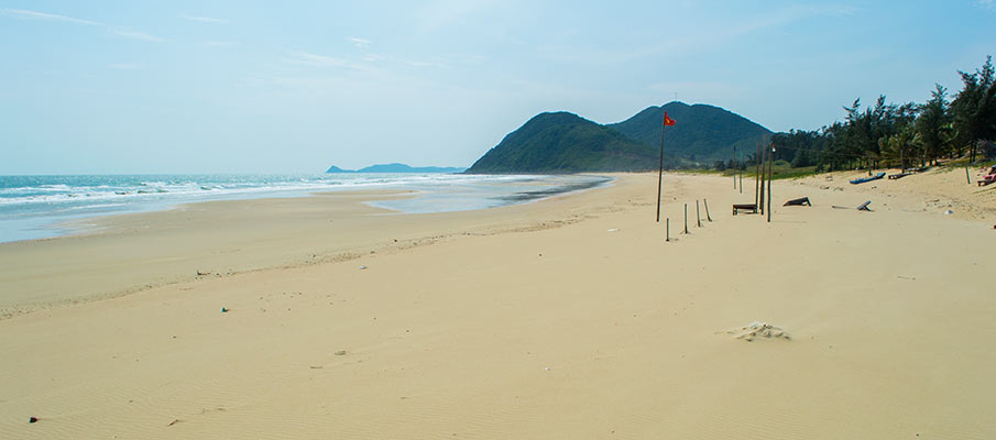 quan-lan-island-vietnam-beach