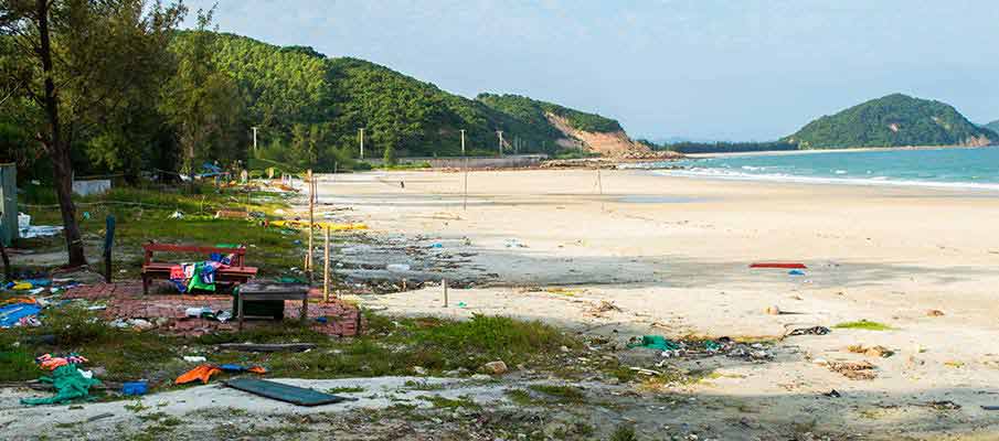 quan-lan-minh-chau-beach1