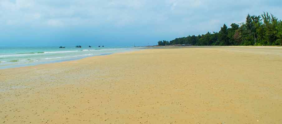 co-to-island-van-chay-beach