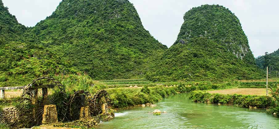 phong-nam-cao-bang-vietnam1