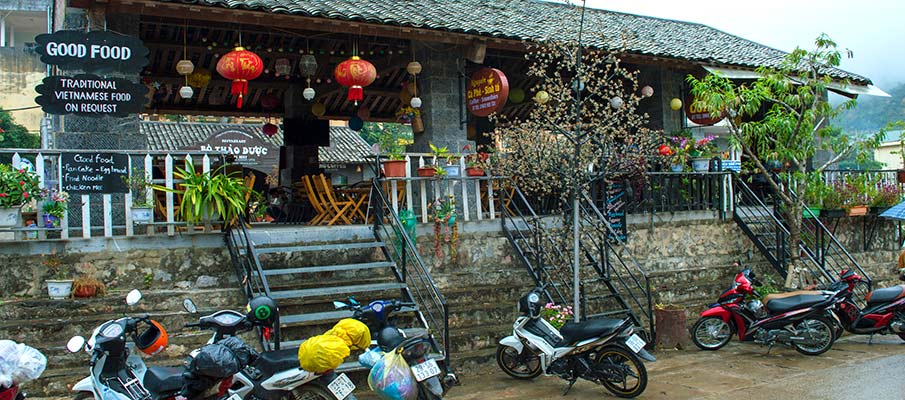 dong-van-town-ha-giang