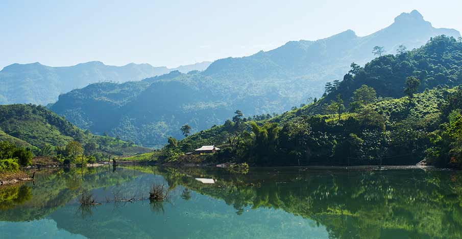 bao-lam-bac-me-gam-river-vietnam