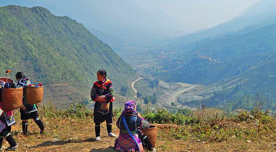 muong-hoa-valley-sapa-river-vietnam