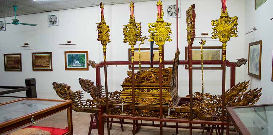 museum-le-dai-hanh-hoa-lu-vietnam3