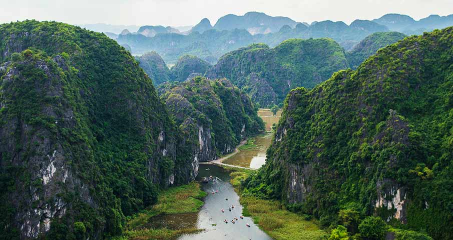 Tam Coc Bich Dong - the complex of poetic scenic spots of Ninh Binh province