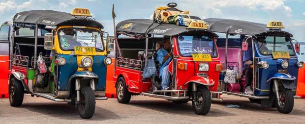 transport-tuk-tuk-rickshaw-thailand