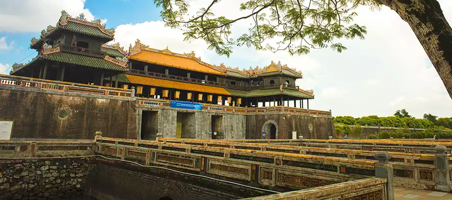 imperial-city-of-hue-vietnam