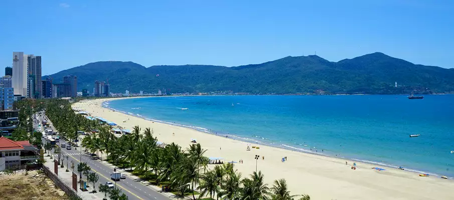 my-khe-beach-danang-vietnam