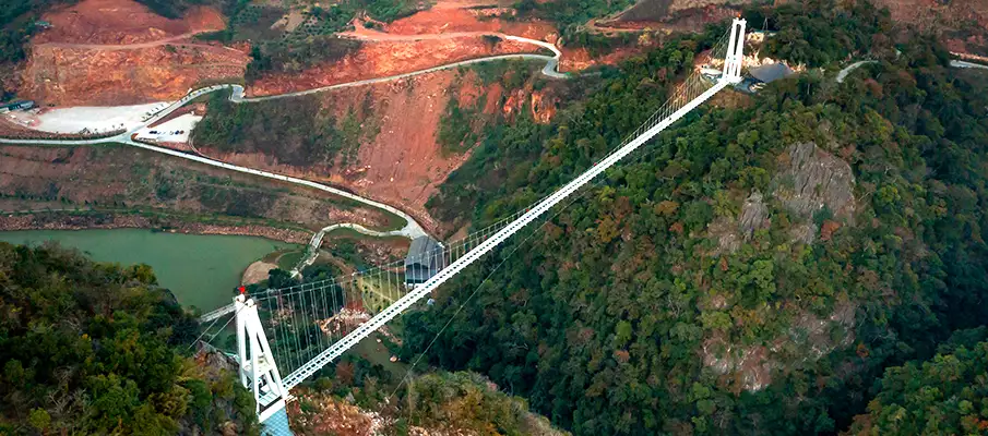 bach-long-glass-bridge-vietnam