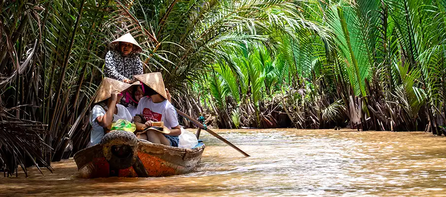 can-tho-boat-trip-vietnam