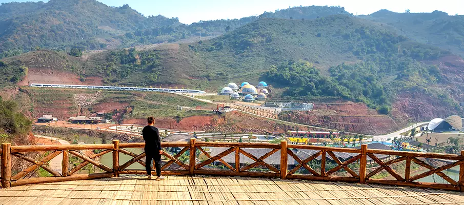 moc-chau-happy-lang-bach-long-glass-bridge