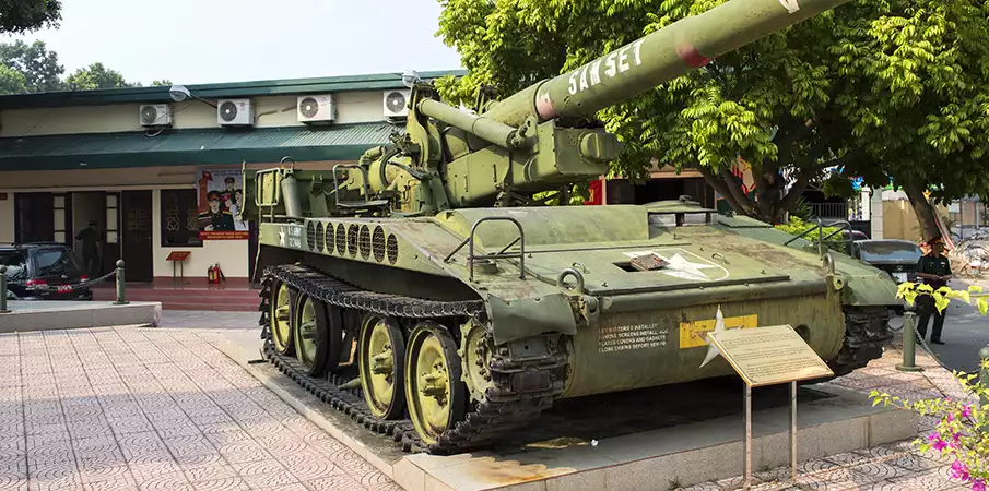 vietnam-military-history-museum-hanoi-outdor