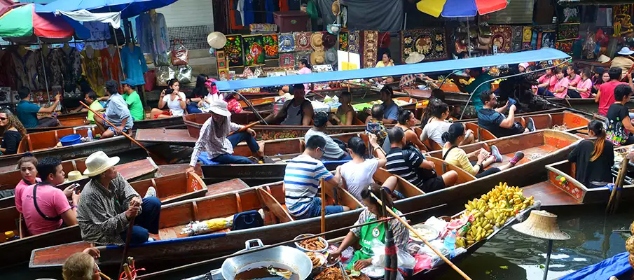 floating-market-bangkok-thailand