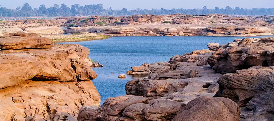 pha-taem-national-park-ubon-ratchathani-mekong