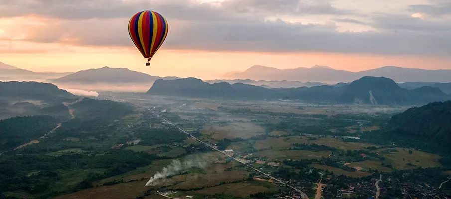 vang-vieng-tourism-laos