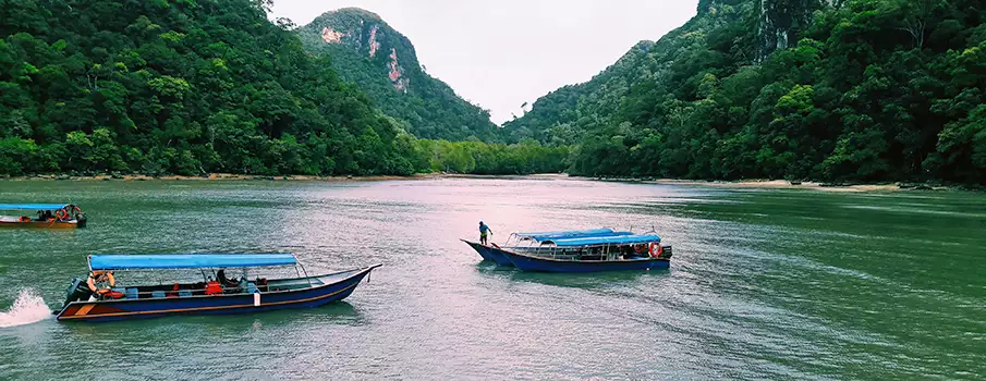 langkawi-boats-malaysia