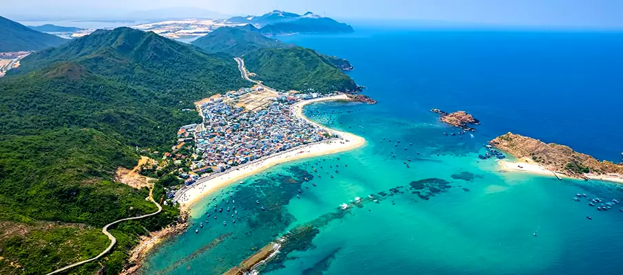 nhon-hai-quy-nhon-vietnam