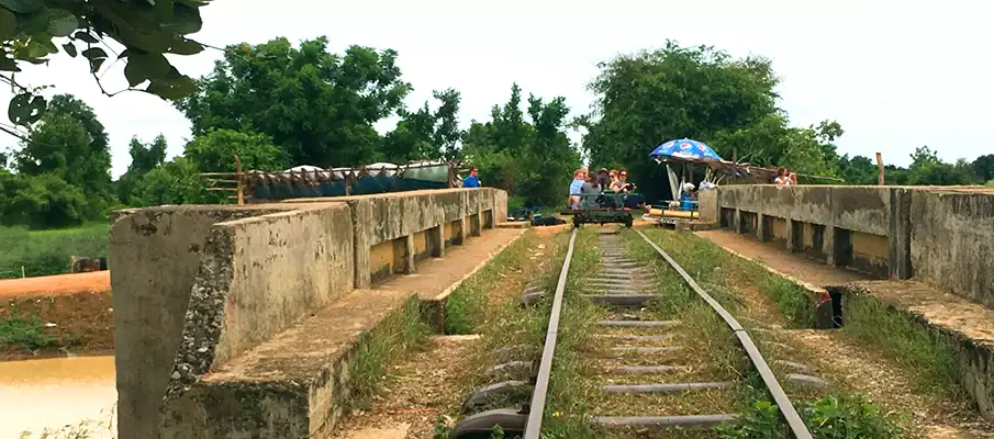 battambang-bamboo-train-cambodia