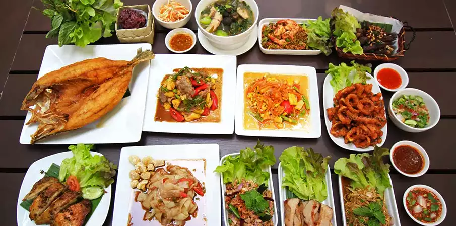 laos-cuisine-food-meals