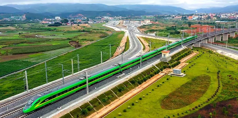 train-vientiane-to-kunming